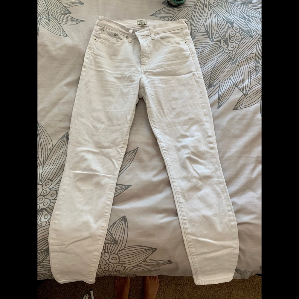 White Jeans denim